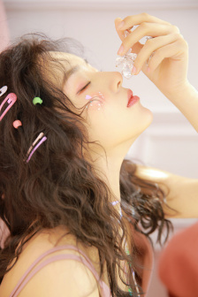 美女直播露全身免费看